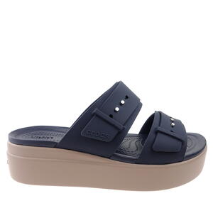 Klapki Crocs Brooklyn Buckle Low Wedge 207431-4LH deep navy
