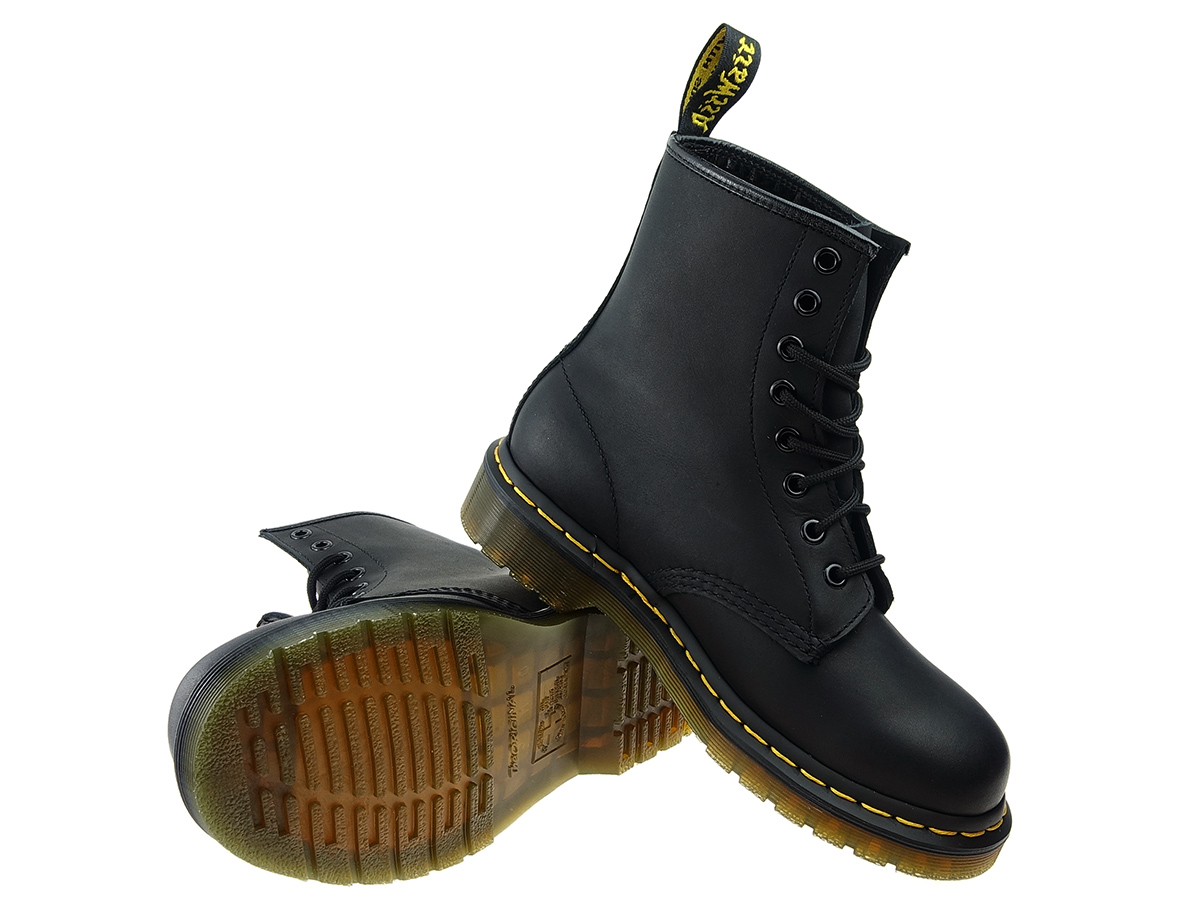 Doc martens clearance black greasy